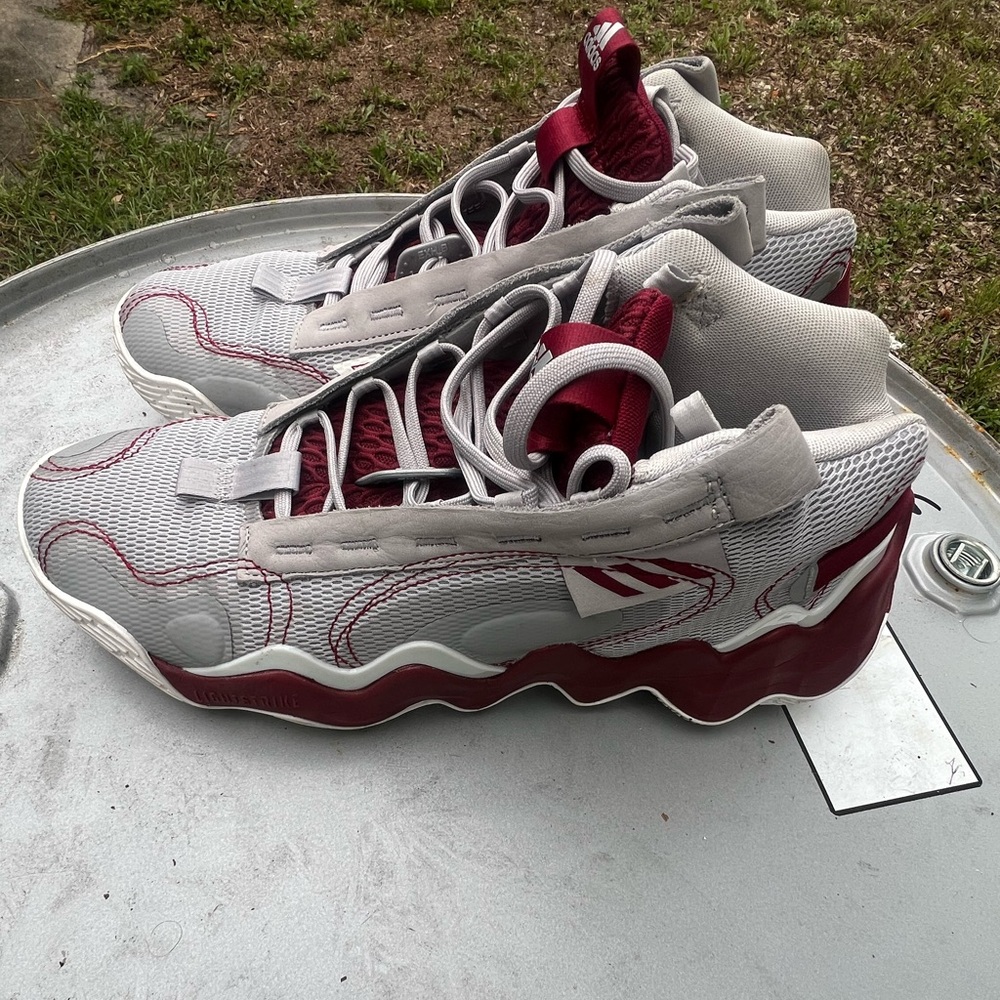 Adidas Exhibit B Mid Basketball Sneakers (Maroon / Gray)